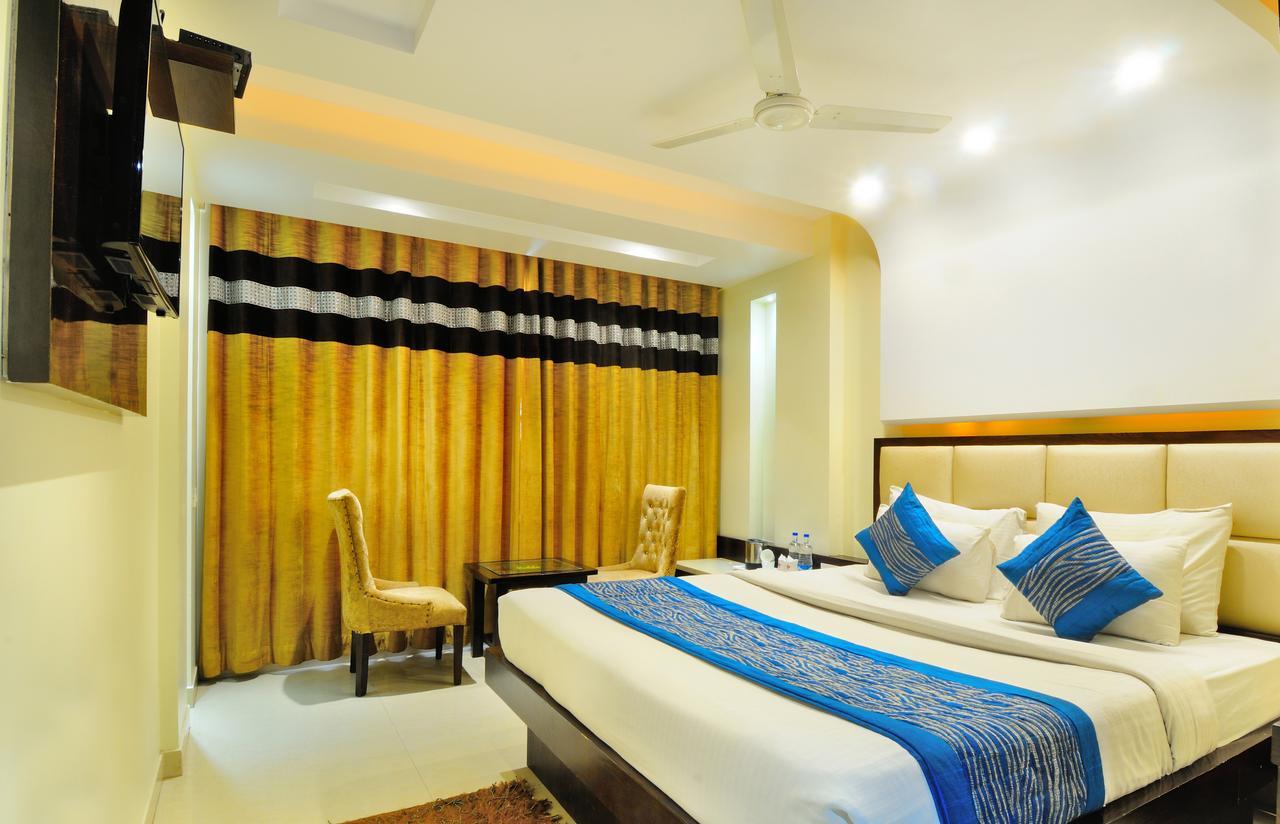 Hotel Sai Miracle - Luxury Living Nueva Delhi Exterior foto