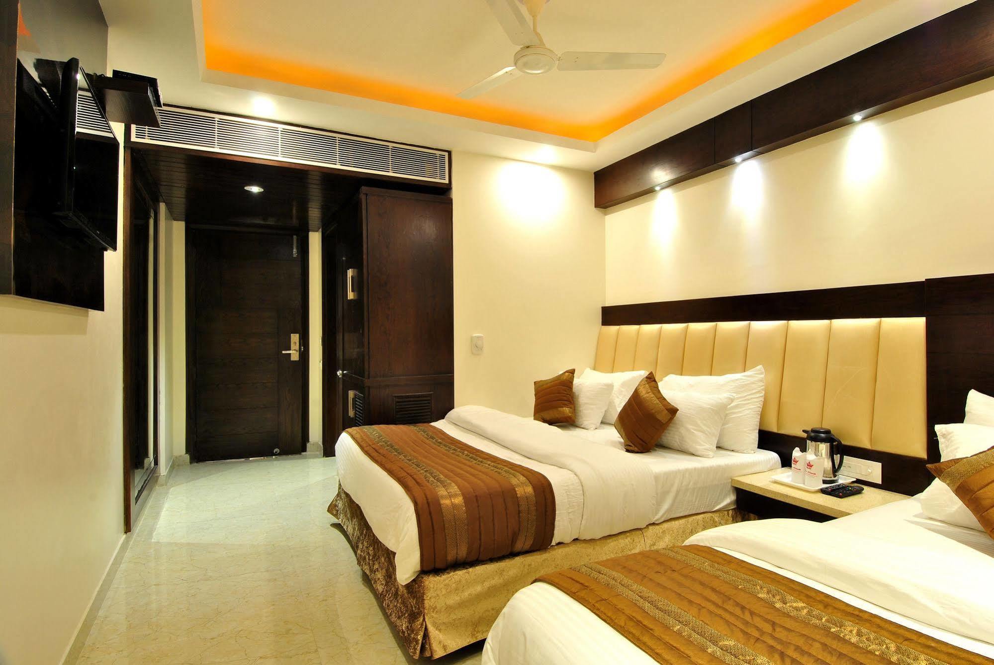 Hotel Sai Miracle - Luxury Living Nueva Delhi Exterior foto