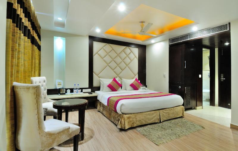 Hotel Sai Miracle - Luxury Living Nueva Delhi Exterior foto