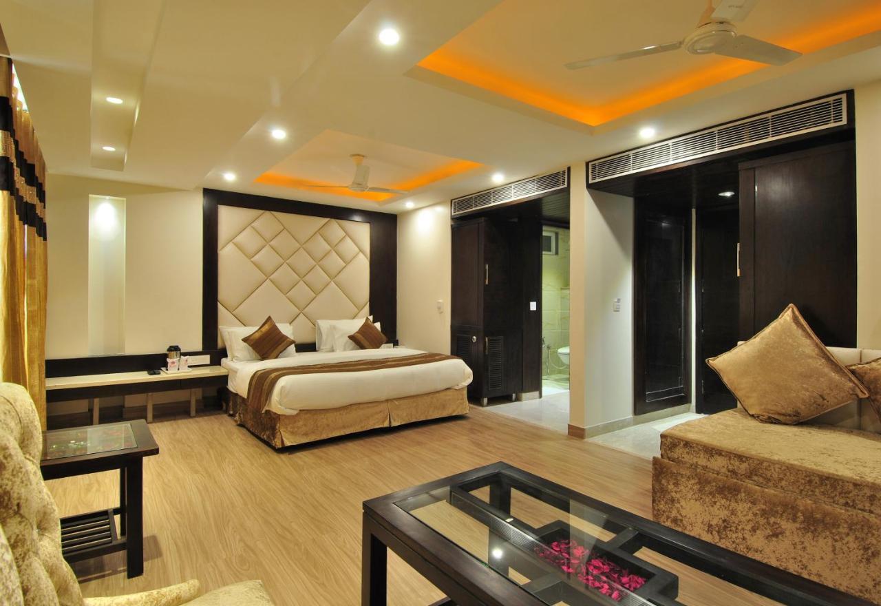 Hotel Sai Miracle - Luxury Living Nueva Delhi Exterior foto